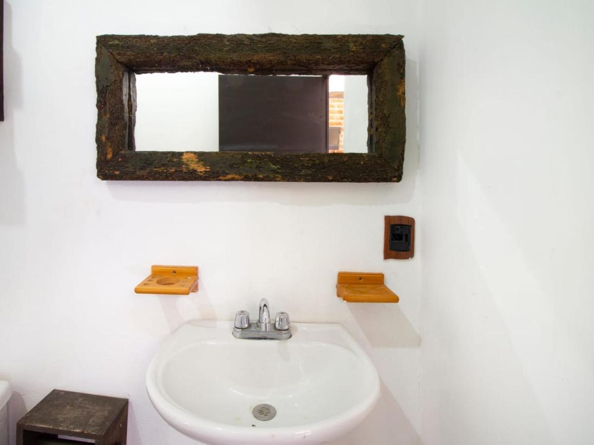 Hotel Cabanas Azul Tequilana Arandas ภายนอก รูปภาพ
