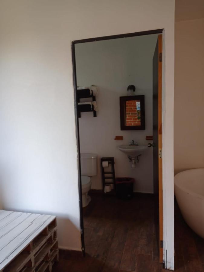 Hotel Cabanas Azul Tequilana Arandas ภายนอก รูปภาพ